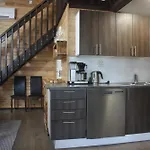 Koivurannan Lomamoekit Kotkanpesae Chalet Mikkeli