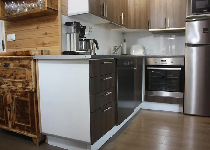 Koivurannan Lomamoekit Kotkanpesae